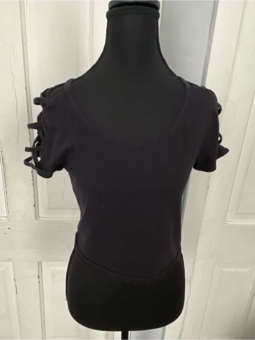 Charlotte Russe Black Short Sleeve Ladder-Shoulder Top
